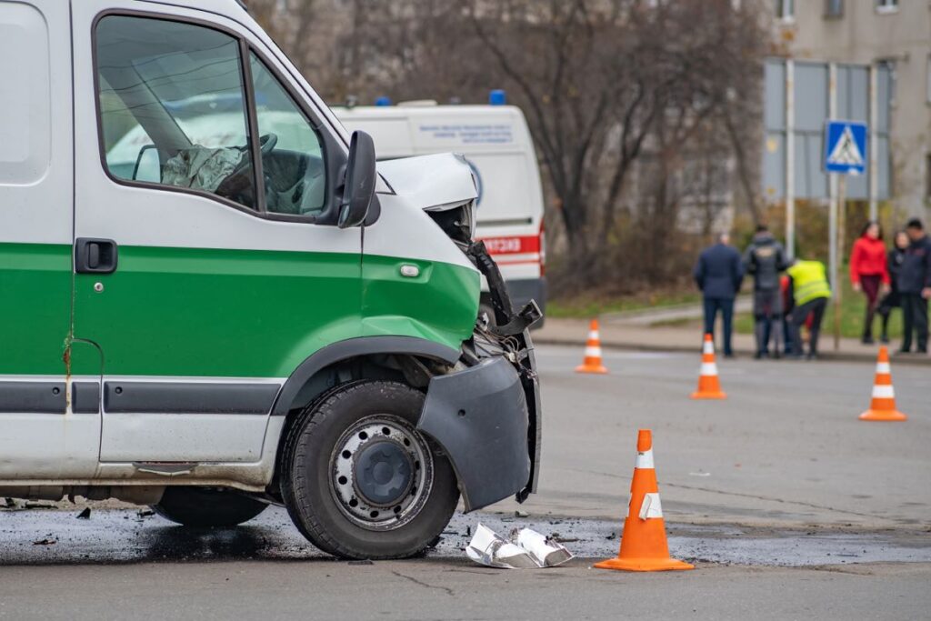 delivery truck accident lawyer in kansas city